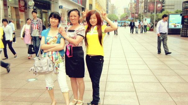 Three-girls-smiling in Shanghai